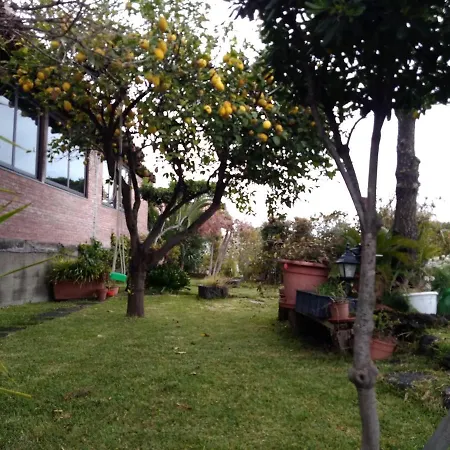 La Cisterna فندق مبيت وإفطار